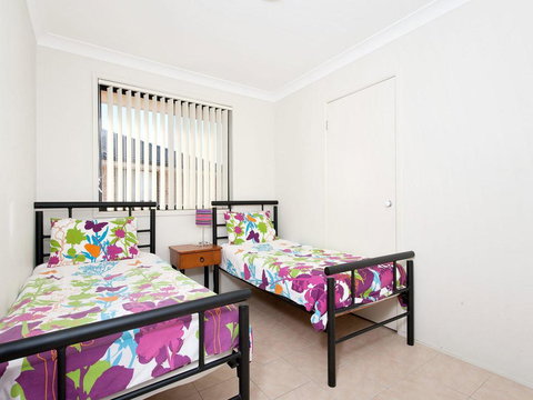 Sunrise @ Fingal Bay - Hotel Accommodation 1