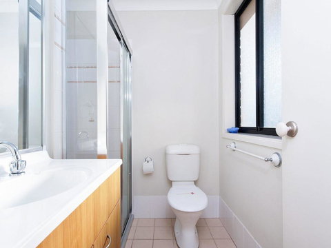 Sunrise @ Fingal Bay - Hotel Accommodation 3