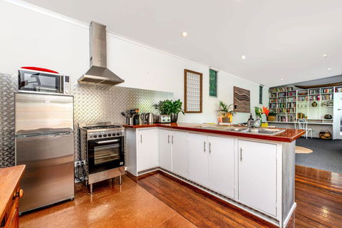 SUNSET BEACH SHACK On SURF - Hotel Accommodation 3