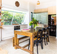 Sunworship Villas 3 and 4 - Hotel Accommodation
