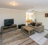 Superb Location - Hervey Bay - Hotel Accommodation