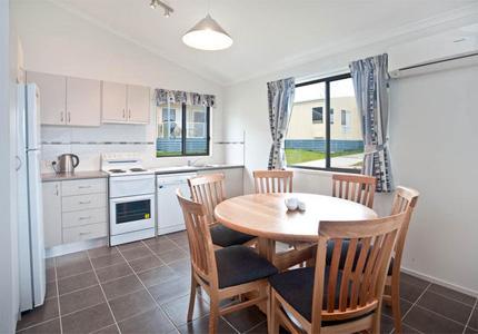 Surf Beach Narooma Holiday Park - Hotel Accommodation 1