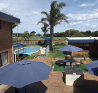 Surfside Merimbula Holiday Apartments - Hotel Accommodation