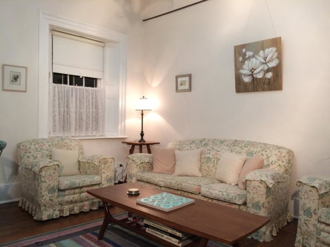 Surgeon's Cottage - Hotel Accommodation 1