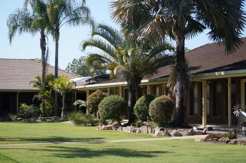 Susan River Homestead - Hotel Accommodation 2
