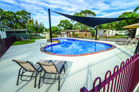 Tall Timbers Caravan Park - Hotel Accommodation 0