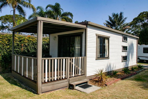 Tall Timbers Caravan Park - Hotel Accommodation 3