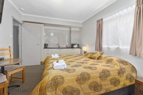 Tall Trees Motel Mountain Retreat - Hotel Accommodation 1