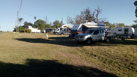 Taroom Caravan & Tourist Park - Hotel Accommodation 1