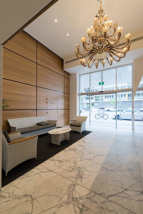 Tasha's Apartments On Morphett - Hotel Accommodation 3