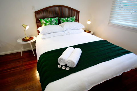 Tea Gardens Hotel - Hotel Accommodation 0