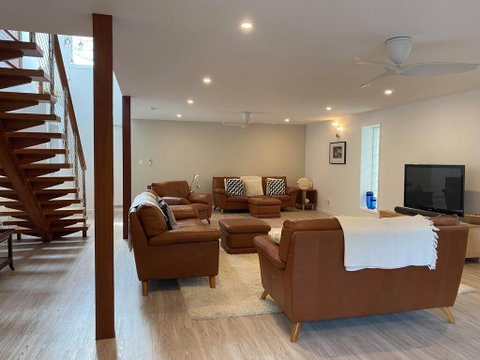 The Old Gallery - Hotel Accommodation 3