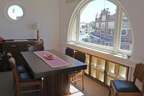 The Bank B&B West Wyalong - Hotel Accommodation 2
