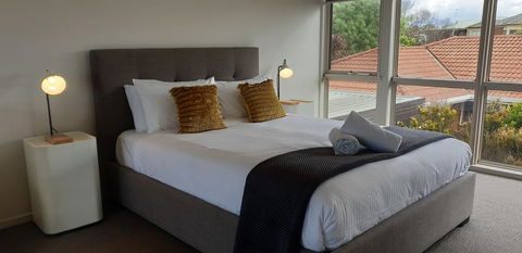 The Beach House - Hotel Accommodation 2