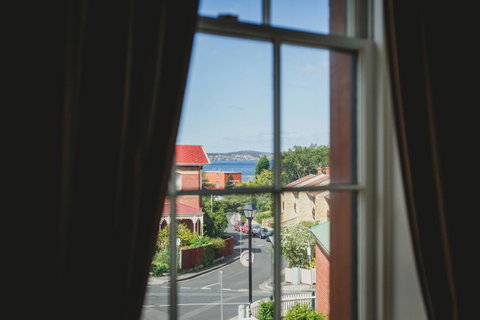 Grand Old Duke - Hotel Accommodation 11