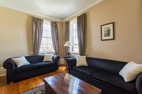 Grand Old Duke - Hotel Accommodation 19