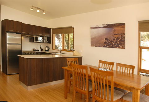 Stewarts Bay Lodge - Hotel Accommodation 29