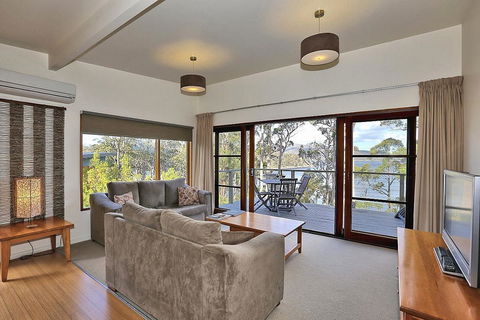 Stewarts Bay Lodge - Hotel Accommodation 32