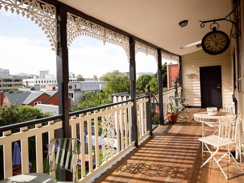 Montacute Boutique Bunkhouse - Hotel Accommodation 25