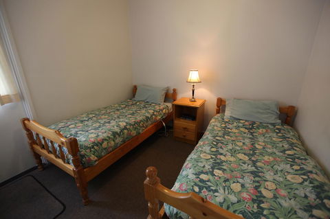 The Fox And Hounds Historic Hotel - Hotel Accommodation 19