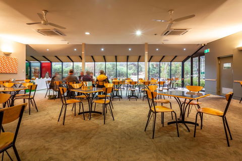 Mornington Inn - Hotel Accommodation 13