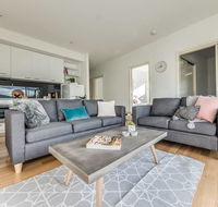 Marina View Apartment - Hotel Accommodation