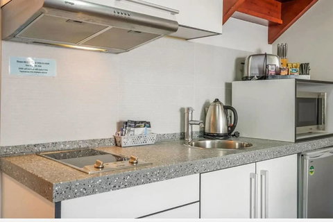 Battery Point Apartment With Car Park - Hotel Accommodation 7