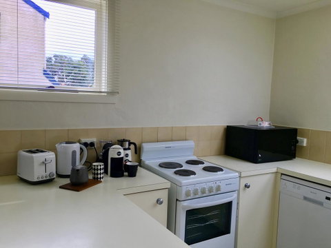 4 At 8 Townhouse Newcastle St - Hotel Accommodation 4