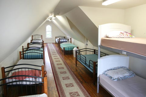 Arthouse Hostel - Hotel Accommodation 24