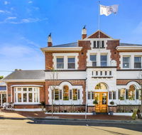 Cygnet Old Bank - Hotel Accommodation