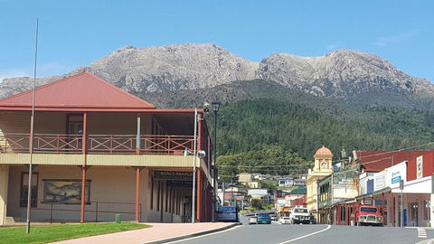 Mt Lyell Motor Inn - Hotel Accommodation 0