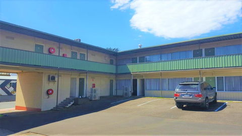 Mt Lyell Motor Inn - Hotel Accommodation 36