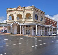 The Empire Hotel - Hotel Accommodation