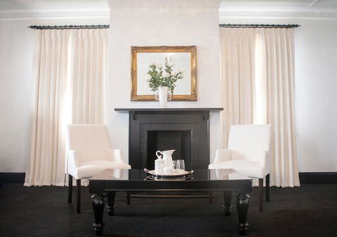 The Royal Hotel Mornington - Hotel Accommodation 3