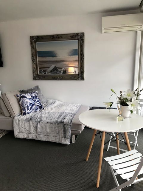 Lorne World - Hotel Accommodation 8