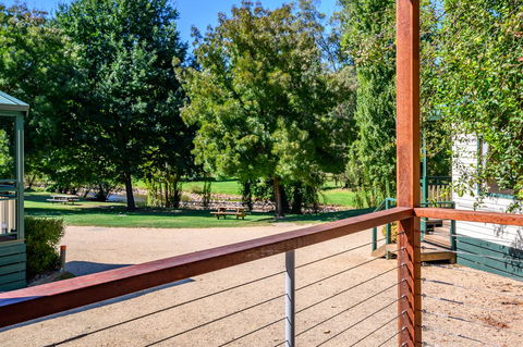 Bright Riverside Holiday Park - Hotel Accommodation 38