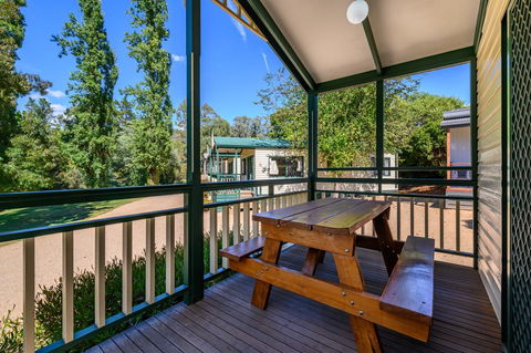 Bright Riverside Holiday Park - Hotel Accommodation 14