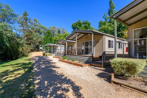 Bright Riverside Holiday Park - Hotel Accommodation 4