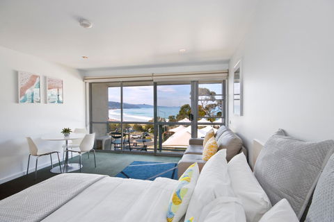 Lorne Bay View Motel - Hotel Accommodation 15