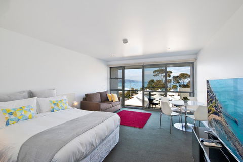 Lorne Bay View Motel - Hotel Accommodation 4