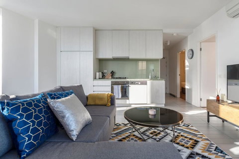 2Bedroom Apartment With Views In Docklands Next To CBD & Marvel Stadium - Hotel Accommodation 8
