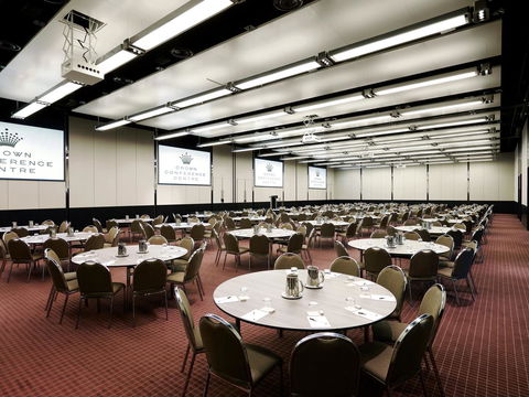 Crown Promenade Melbourne - Hotel Accommodation 17