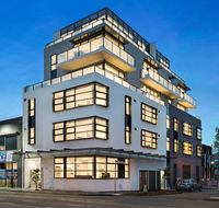 The Hamptons Apartments - St Kilda - Hotel Accommodation