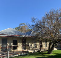 Dunkeld Studio Accommodation - Hotel Accommodation