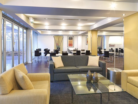 The Parkmore Hotel - Hotel Accommodation 8