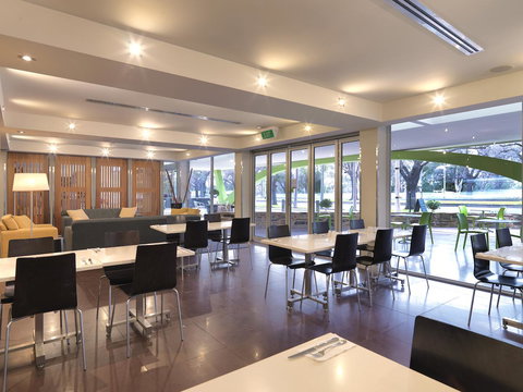 The Parkmore Hotel - Hotel Accommodation 20