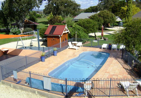 Greenvale Holiday Units - Hotel Accommodation 15