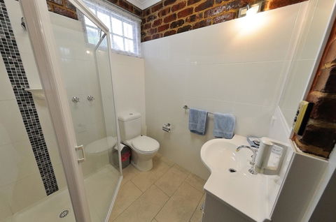 Greenvale Holiday Units - Hotel Accommodation 5