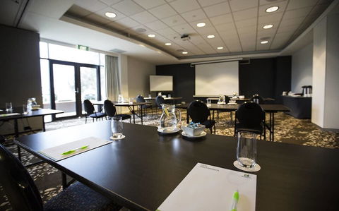 Holiday Inn Melbourne Airport, An IHG Hotel - Hotel Accommodation 23