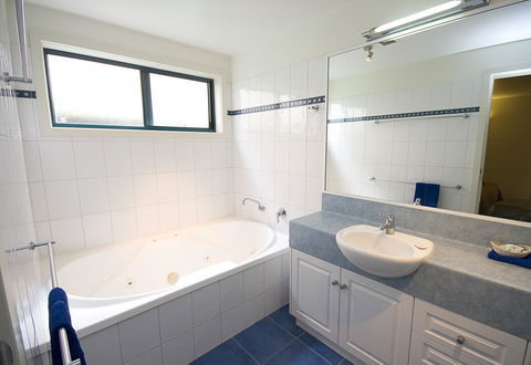 Anchorage Motel & Villas Lorne - Hotel Accommodation 12